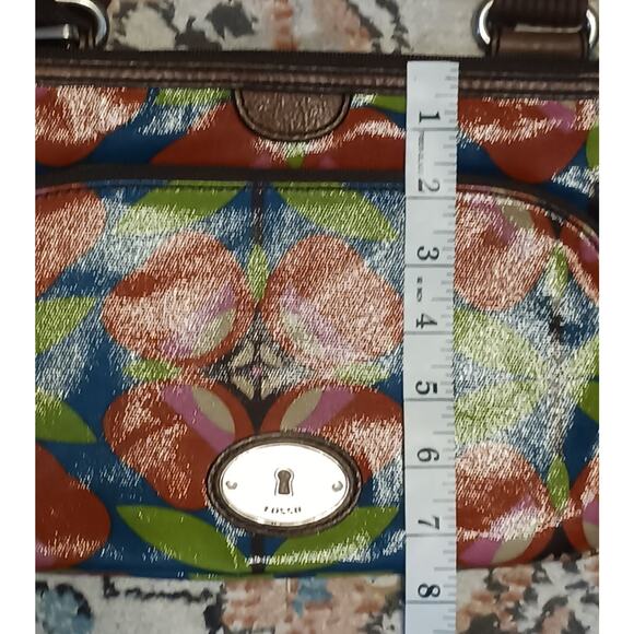 Fossil Key-Per Crossbody coated canvas Bag Brown Floral w/adjustable strap - Picture 5 of 9